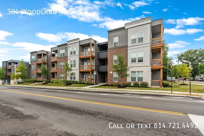 Building Photo - 304 Woodland Ave