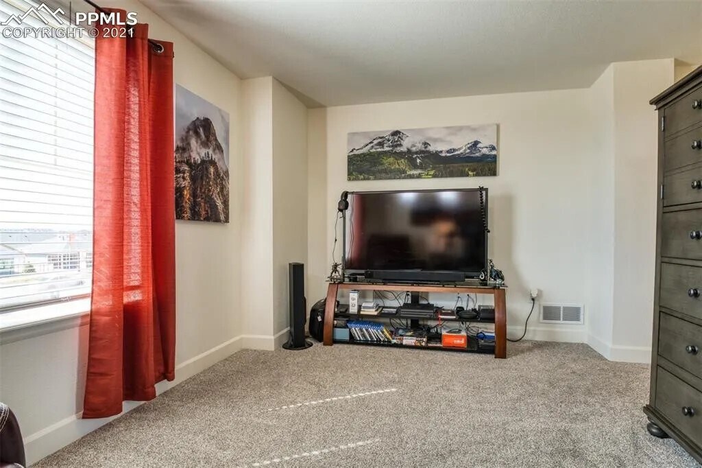 Building Photo - 6398 Moate Ln