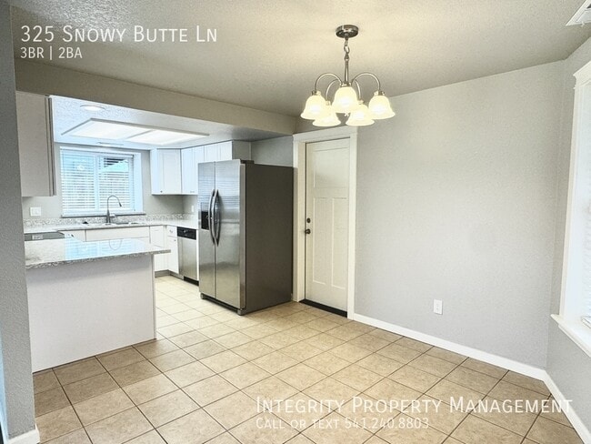 Building Photo - 325 Snowy Butte Ln