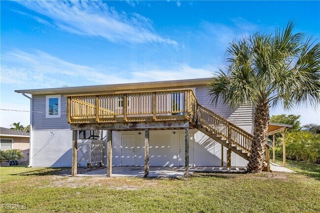 Building Photo - 10697 Holly Rd