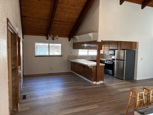 Building Photo - One level cabin with fenced backyard and garage