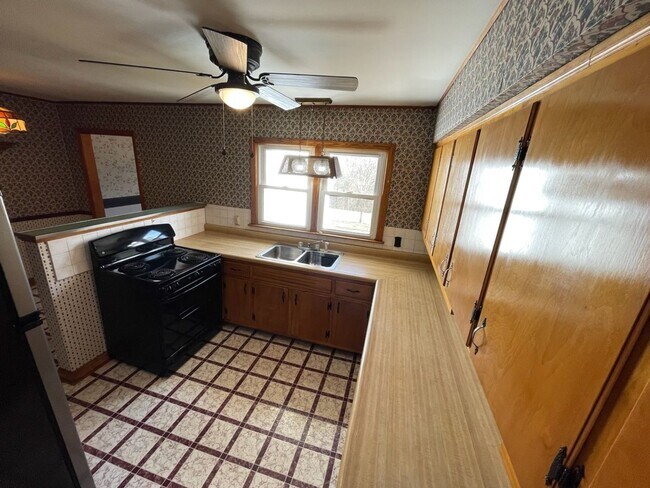 Building Photo - Cute Rental House in Shelbyville