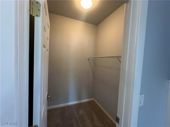 Building Photo - 8908 Sheep Ranch Ct