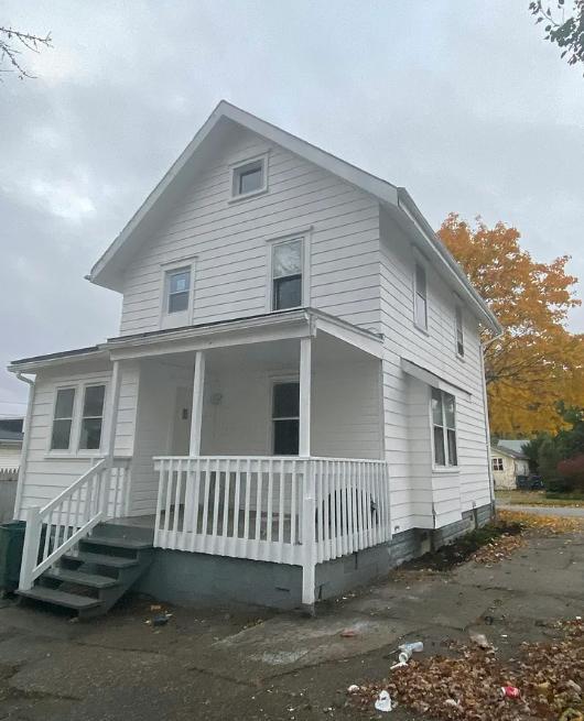 Building Photo - 69 E Lowell Ave