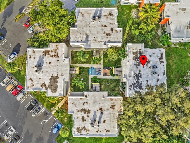 Building Photo - 524 Osprey Dr