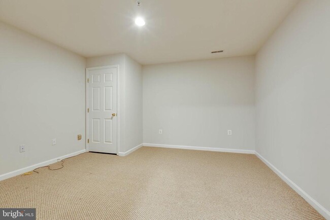 Building Photo - 6311 Stockbridge Overlook Ct