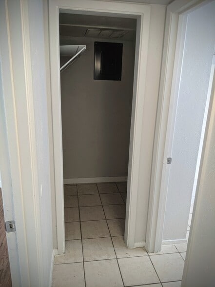 Hallway Storage Closet - 2428 Louise St
