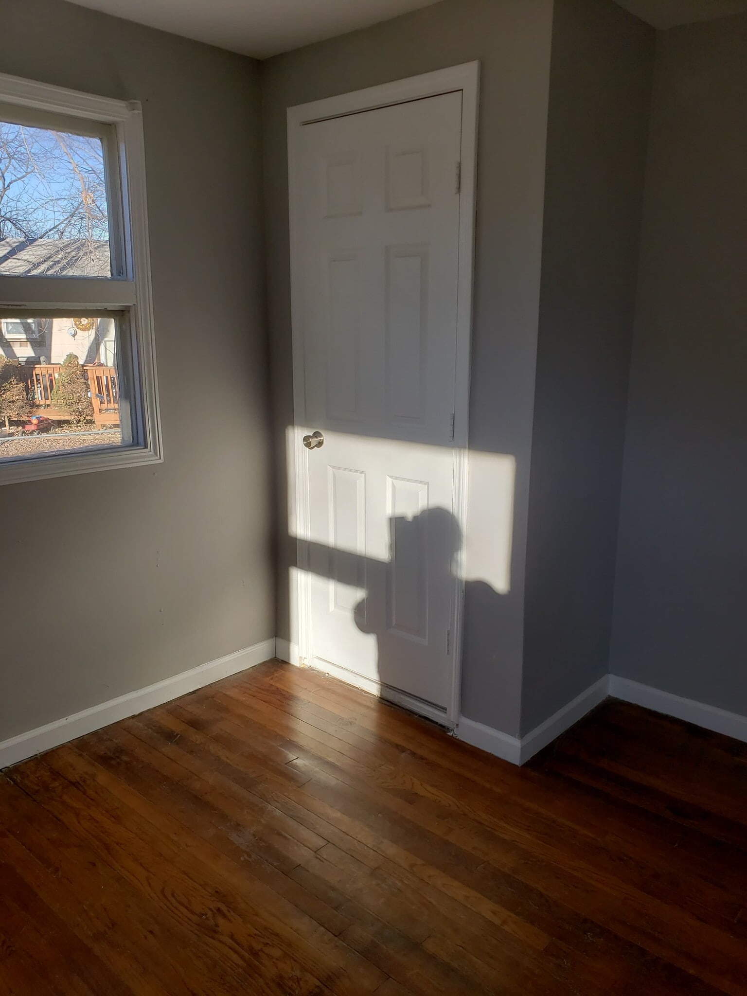 Building Photo - 4501 N Tracy Ave