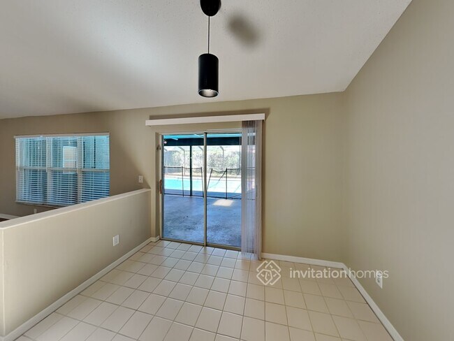 Building Photo - 5425 Windbrush Dr