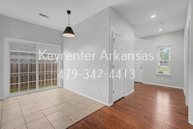 Building Photo - 4435 W Pecan St