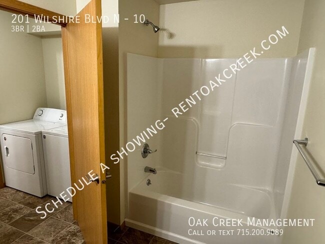 Building Photo - 201 Wilshire Blvd N