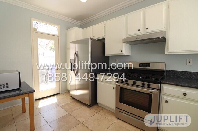 Building Photo - 8281 Gold Coast Dr