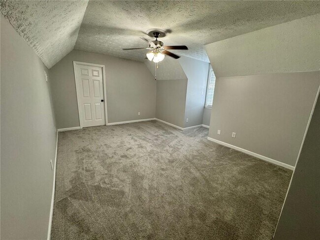 Building Photo - 2513 Kings Pistol Ct
