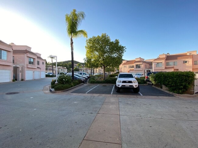 Building Photo - Rancho Villas 2 Bedroom 2.5 Bath