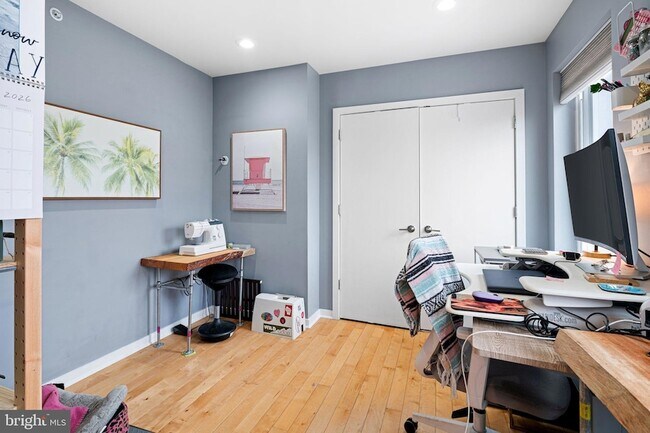 Building Photo - 847 N 16th St