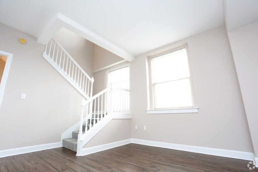 The St. Francis Apartments 233 W Broadway Louisville KY 40202 Apartment Finder