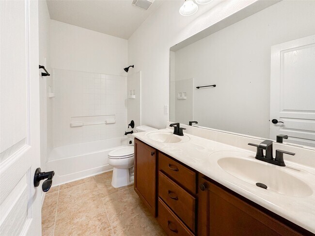 Building Photo - 25322 Alverstone Drive