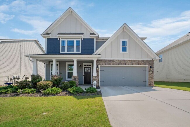 Building Photo - Beautiful Upscale Executive Home with Pool 4B/3Bth with 3,100 sqft