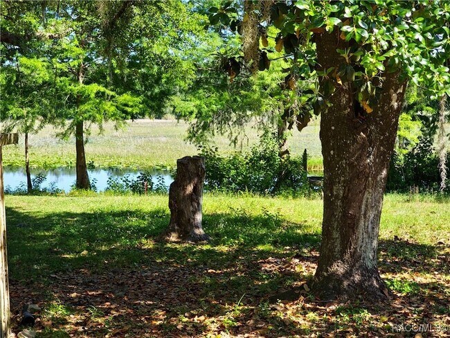 Building Photo - 6315 N Shorewood Dr