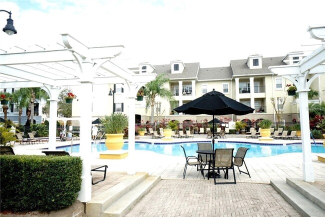 Building Photo - Mosaic at Millenia Condo
