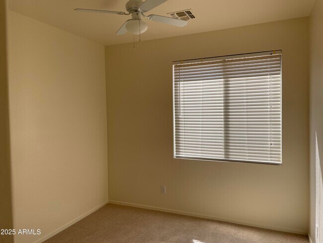 Building Photo - 13953 N 159th Dr