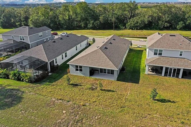 Building Photo - 10157 Spring Lake Dr
