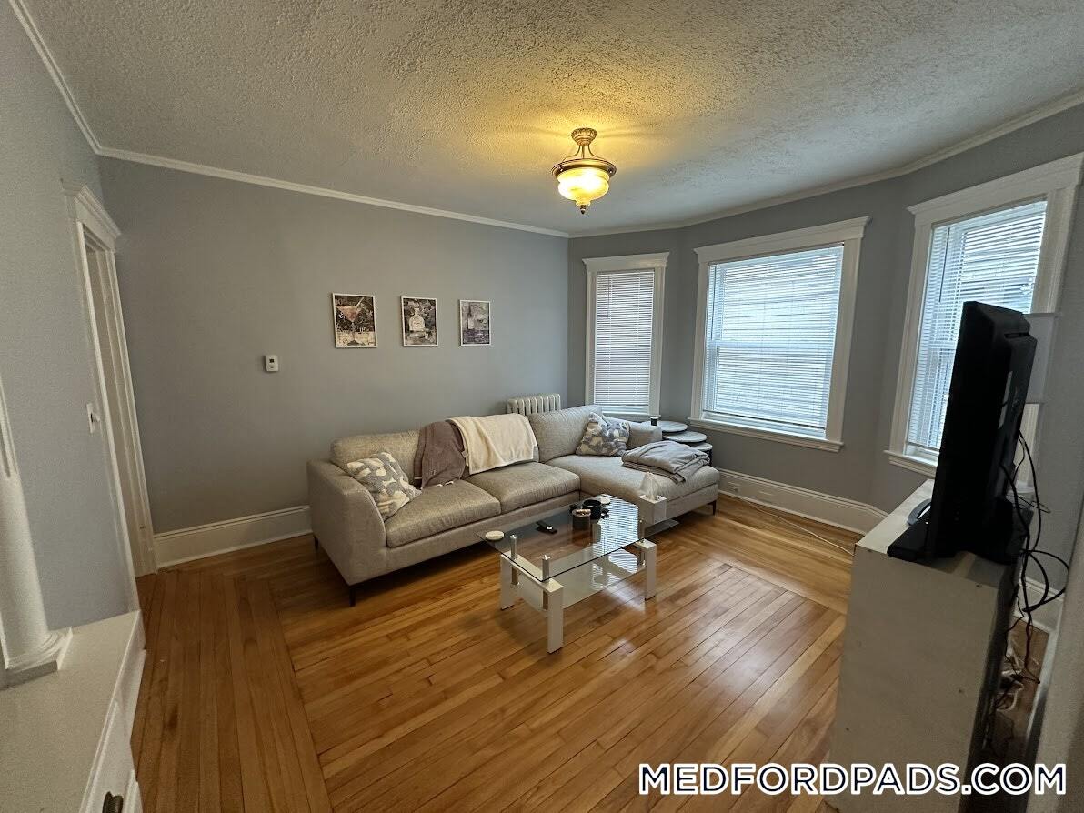 Building Photo - 207 Boston Ave