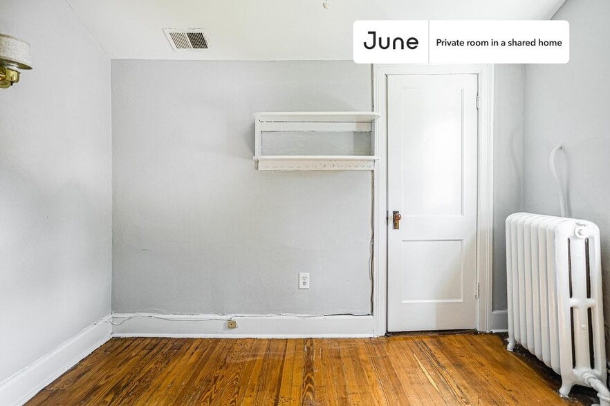 Building Photo - Room in Shared 6 bed/3 bath home in Brookland