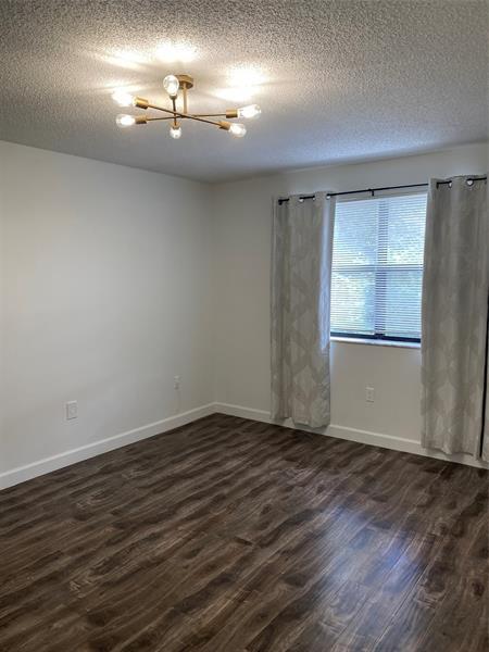 Building Photo - 228 Lakeside Cir