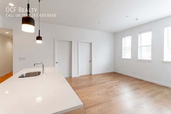 Building Photo - 507 S 8th St