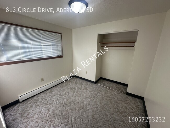 Building Photo - 2119 4th Ave SE