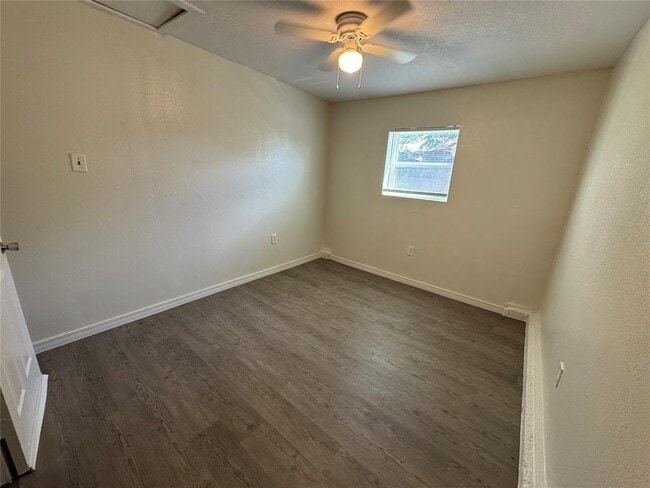 Building Photo - 1307 Sheffield Rd