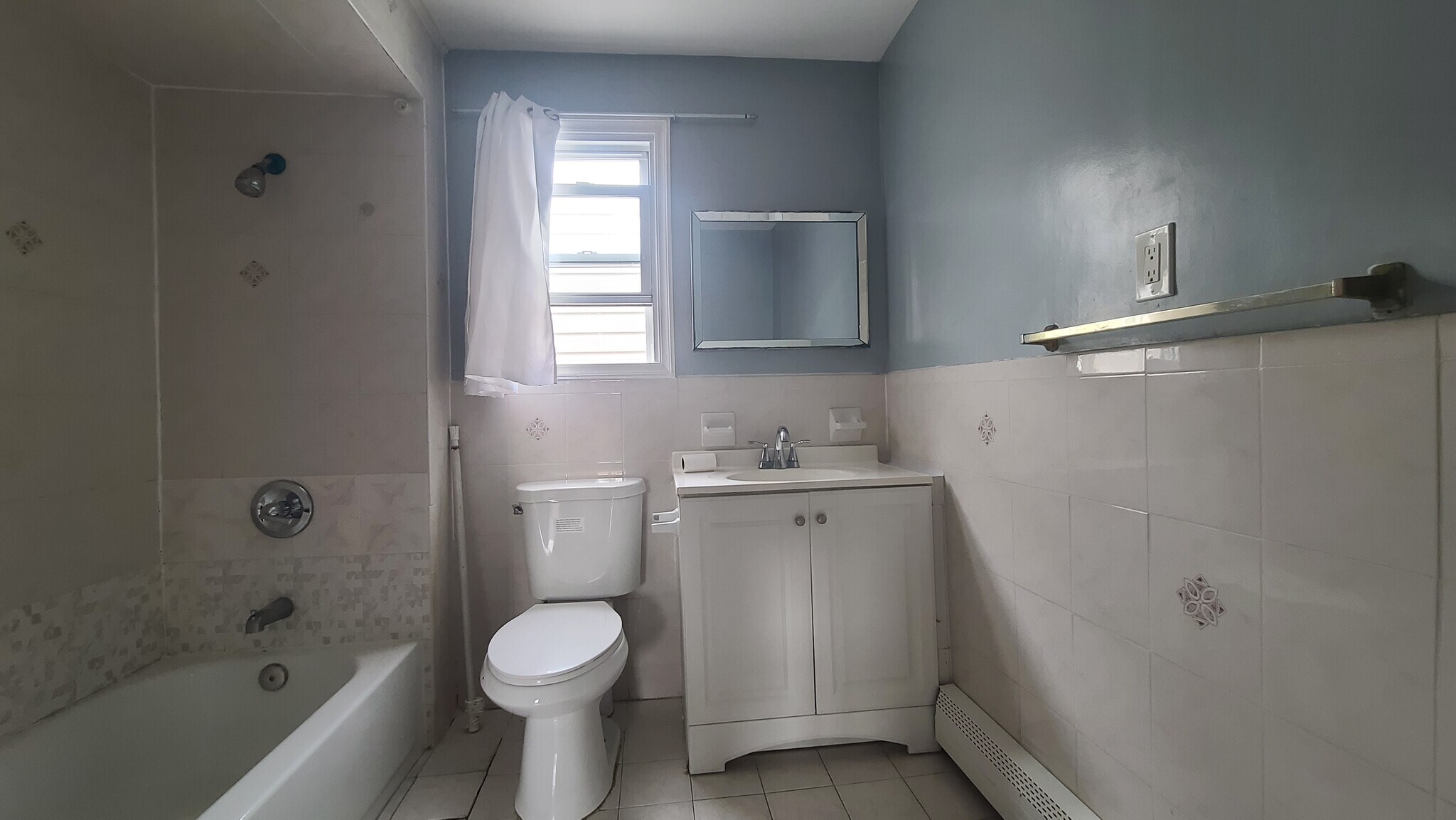 Building Photo - 6108 Durham Ave