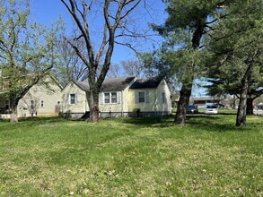 Building Photo - "Charming 3-Bed Home on Flamingo Drive – Perfect Nashville Living!"
Large Yard! Lawncare is Inclu...