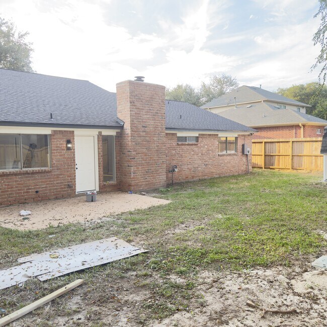 Building Photo - 12626 Havenrock Dr