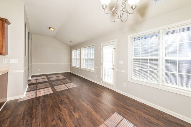 Building Photo - 44 Creek View Ct