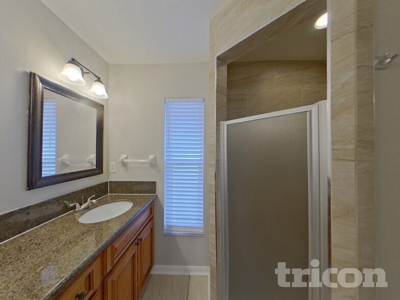 Building Photo - 1811 14th St W