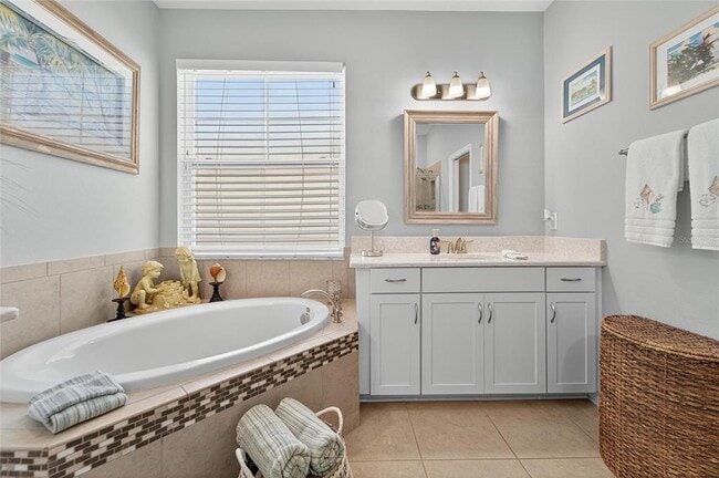 Building Photo - 5227 ADMIRAL POINTE Dr