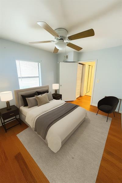 Building Photo - 5620 Pierce St