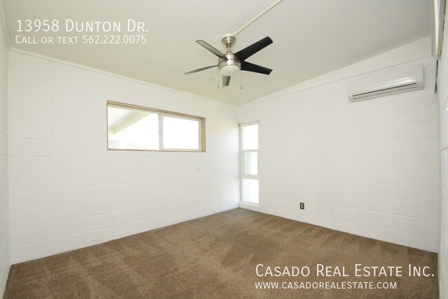 Building Photo - 13958 Dunton Dr