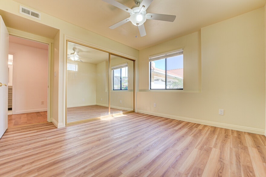 Building Photo - 22020 Village Way Dr