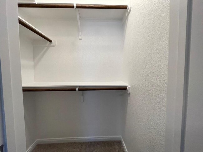 Building Photo - 7519 Broadmoor Cv