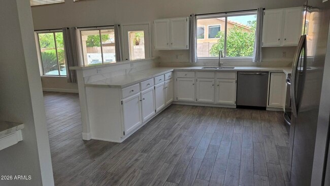 Building Photo - 1740 W Laredo St