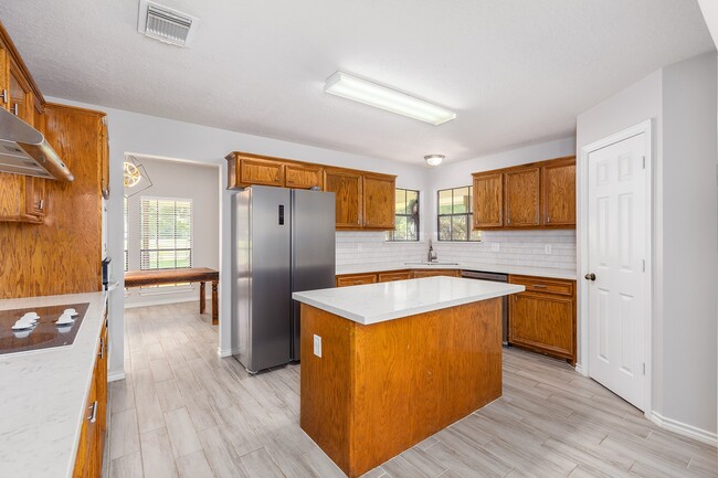 Building Photo - 10 Co Rd 2097