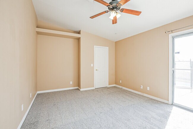 Building Photo - 7125 W Tropical Island Cir