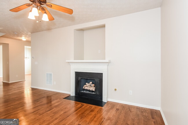 Building Photo - 343 Alderman Trace SW