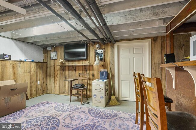 Building Photo - 934 Paoli Pike