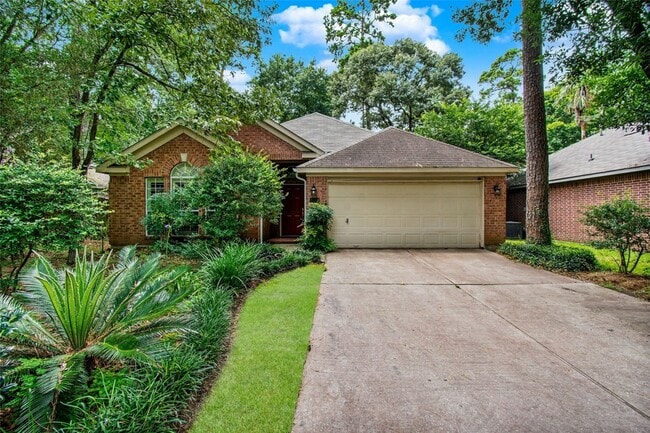 Primary Photo - 206 N Dreamweaver Cir