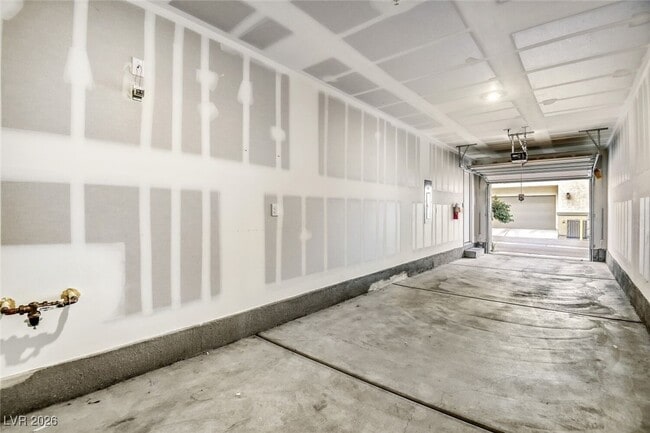 Building Photo - 12230 Golden Wreath Rd