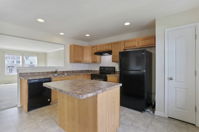 Building Photo - 18 Chillingham Ct